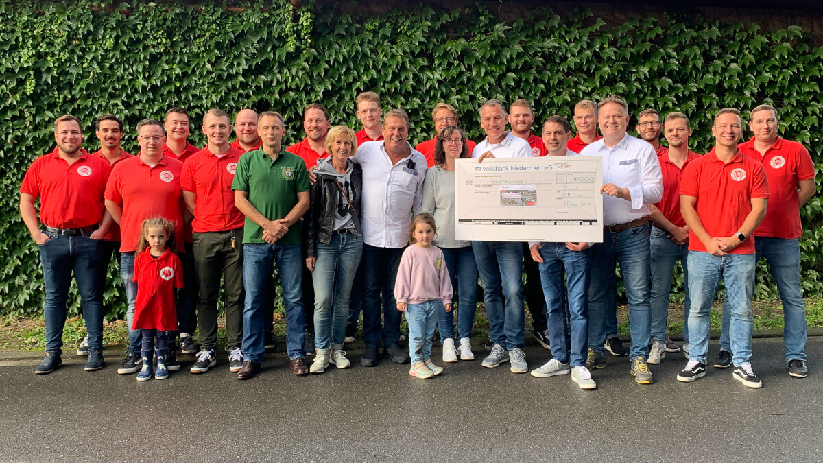 Der Thron 2018 spendet für die Flutopfer